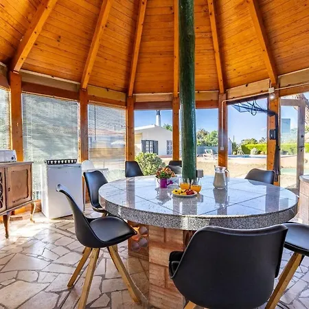Quinta Aves - Familiar Nº 2 Guest house Odiaxere