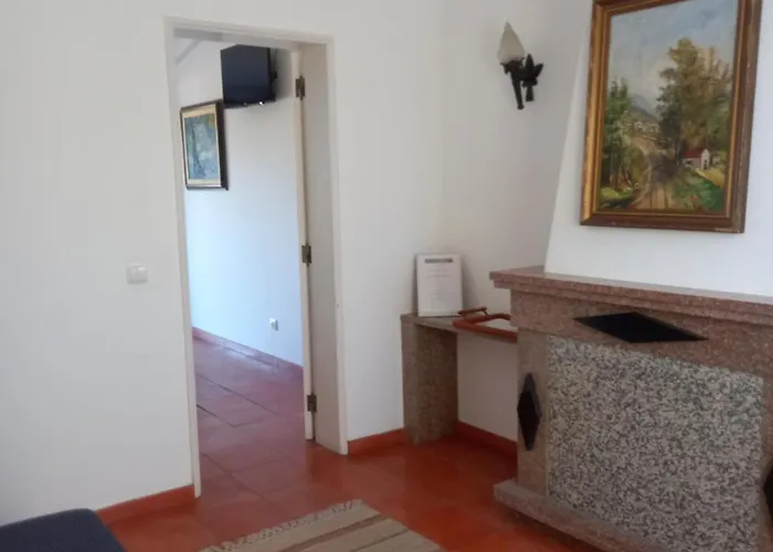 Quinta Aves - Familiar Nº 2 Pensión 3*